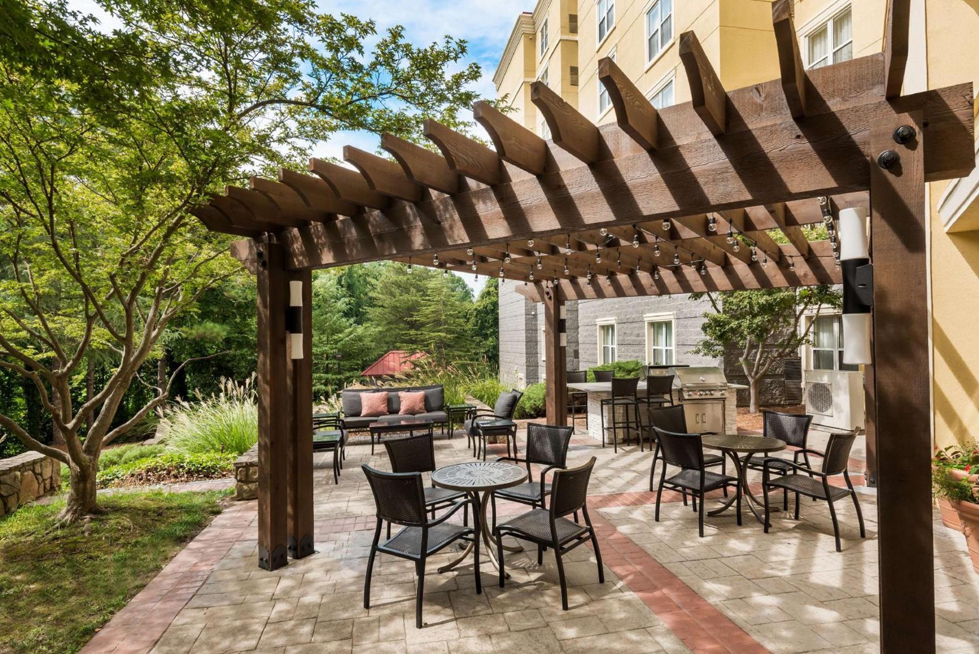 Homewood Suites By Hilton Raleigh/Crabtree Valley Exterior foto
